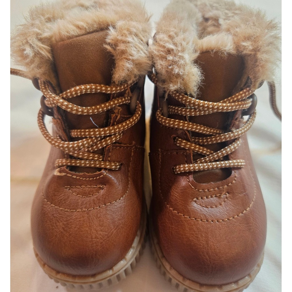 OshKosh Bgosh Haskell Brown Faux Leather Fur Lined Boots Kids Size 5M